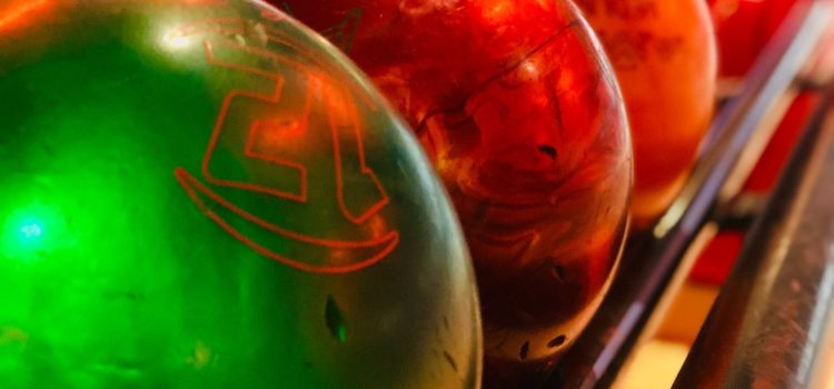 Bowling Puns, Jokes And Team Names That’ll Make You Roll in Laughter